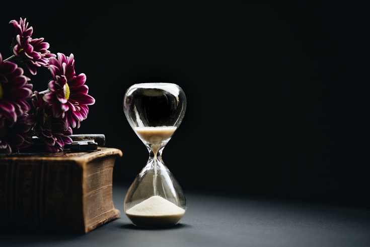 ده راهکار دکتر احمد حلت برای داشتن آرامش در میانسالی